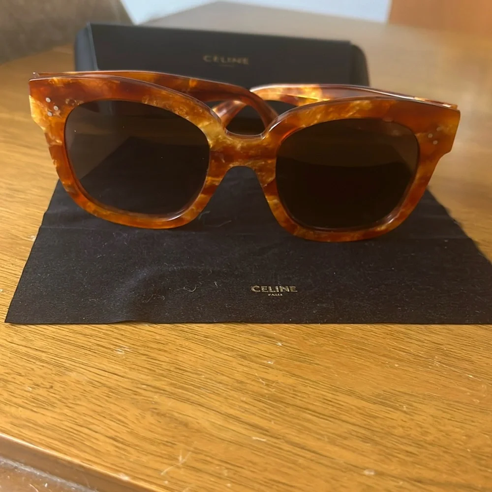 Celine 54mm Gradient Round Glasses - Picture 3 of 7